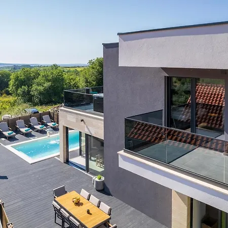 Вилла Kala By Adriaticluxuryvillas Krneza