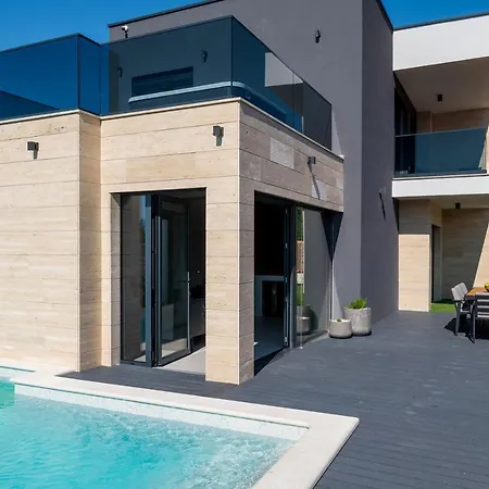 ヴィラ Kala By Adriaticluxuryvillas Krneza